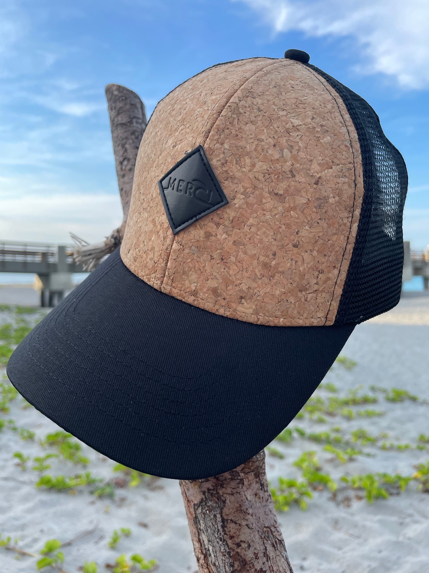 Cork front trucker cap- Black